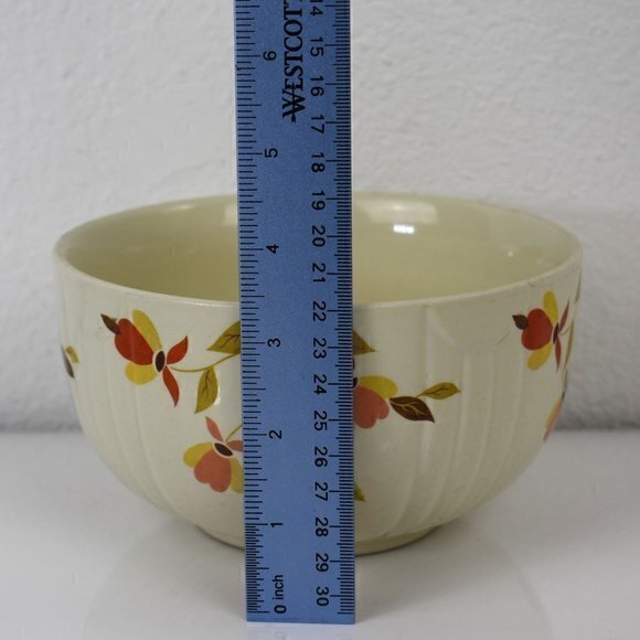 Vintage Hall's Superior Quality Kitchenware Serving Bowl GUC no cracks or chips - Picture 5 of 6